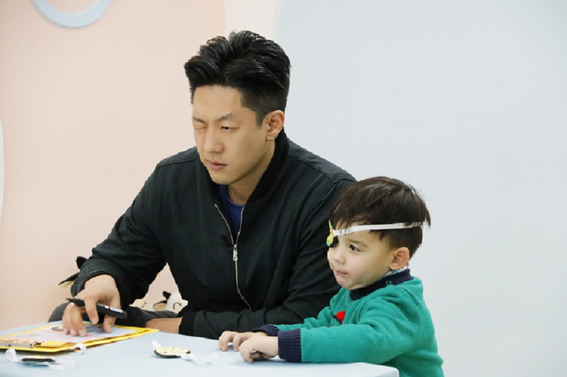 凌潇肃唐一菲《爱上幼儿园》 开启全方位了解萌娃之旅